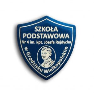 tarcze szkolne z aluminium anodowanego na kolor niebieski z zapięciem samozaciskowym